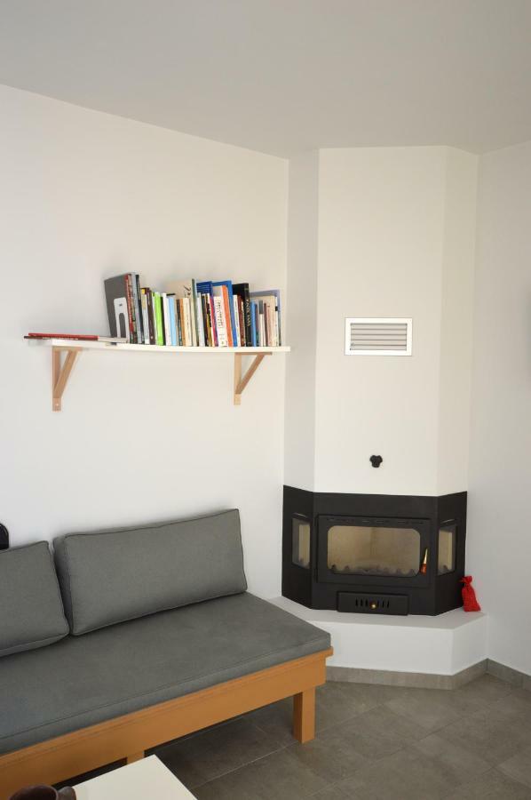 Apartamento Aegina Bed & Culture Exterior foto